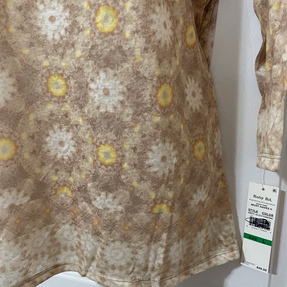 NWT Ruby Rd top Large - Picture 5 of 8